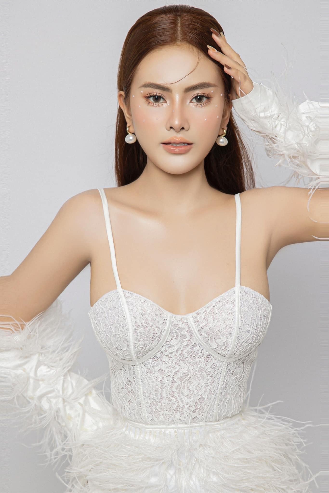 Clip nóng Quỳnh Lương Sự việc gây chấn động dư luận