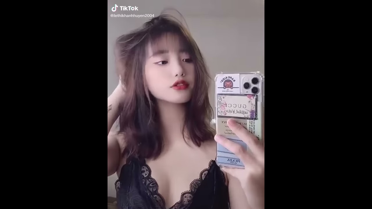 Lộ clip nóng của Lê Thị Khánh Huyền
